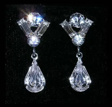 #14733 - Champagne Cup Drop Earring