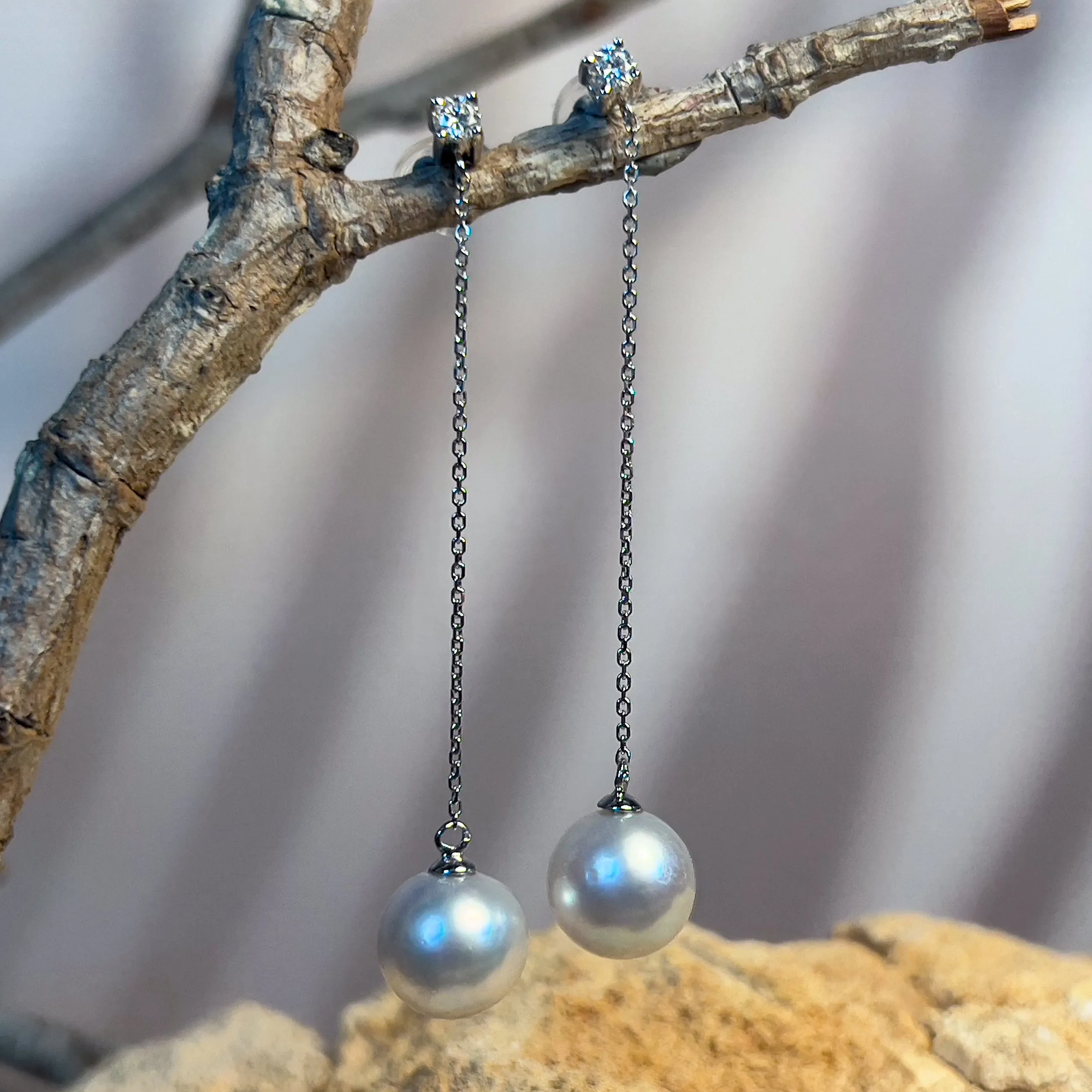 18kt White Gold dangling 8.5-9mm South Sea Pearl and diamond dangling earrings