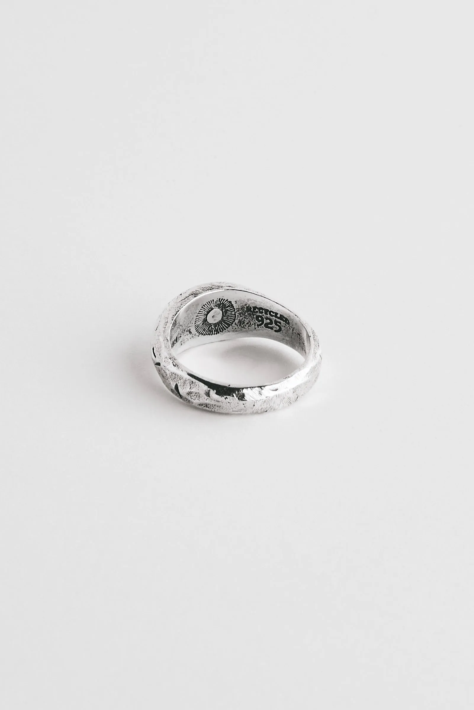 888 Ring