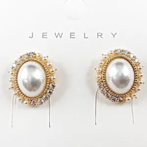 Beautiful Oval Shape Halo Center Pearl Gold Tone Stud Brass Earrings