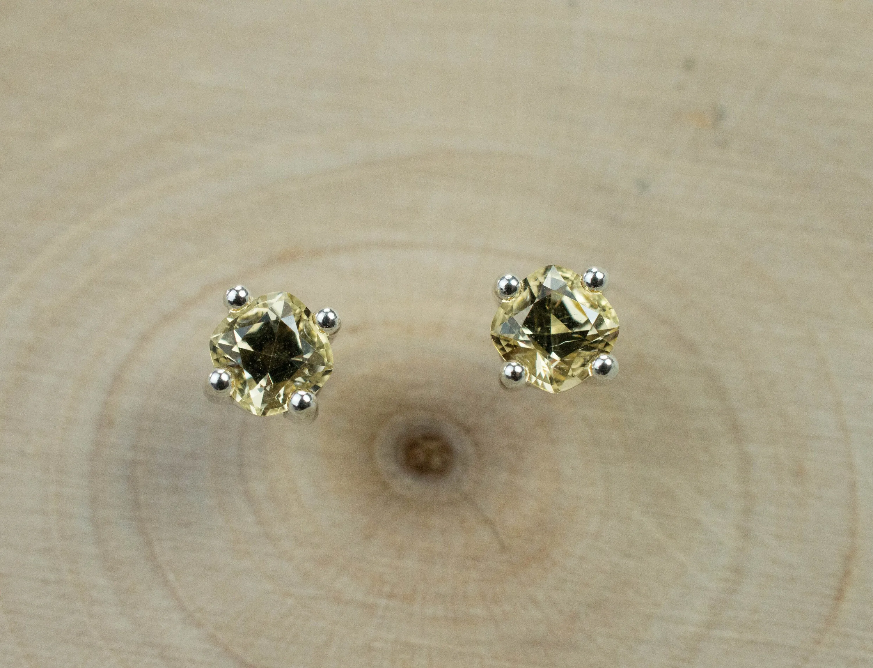Imperial Topaz Earrings; Natural Untreated Brazil Topaz; 0.630cts