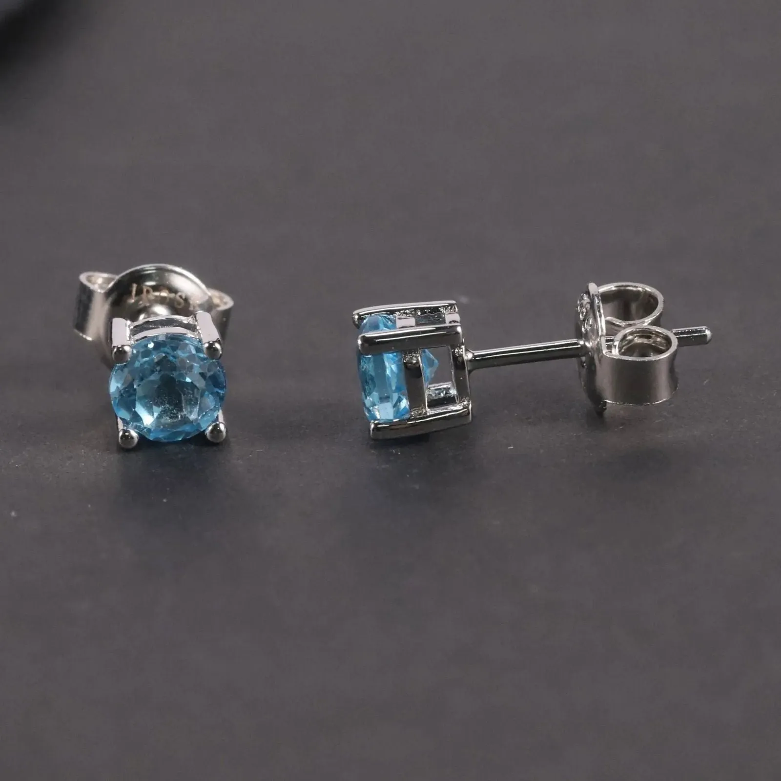 Swiss Blue Topaz Round Shape Stud Earrings in Sterling Silver - Irosk Australia ®