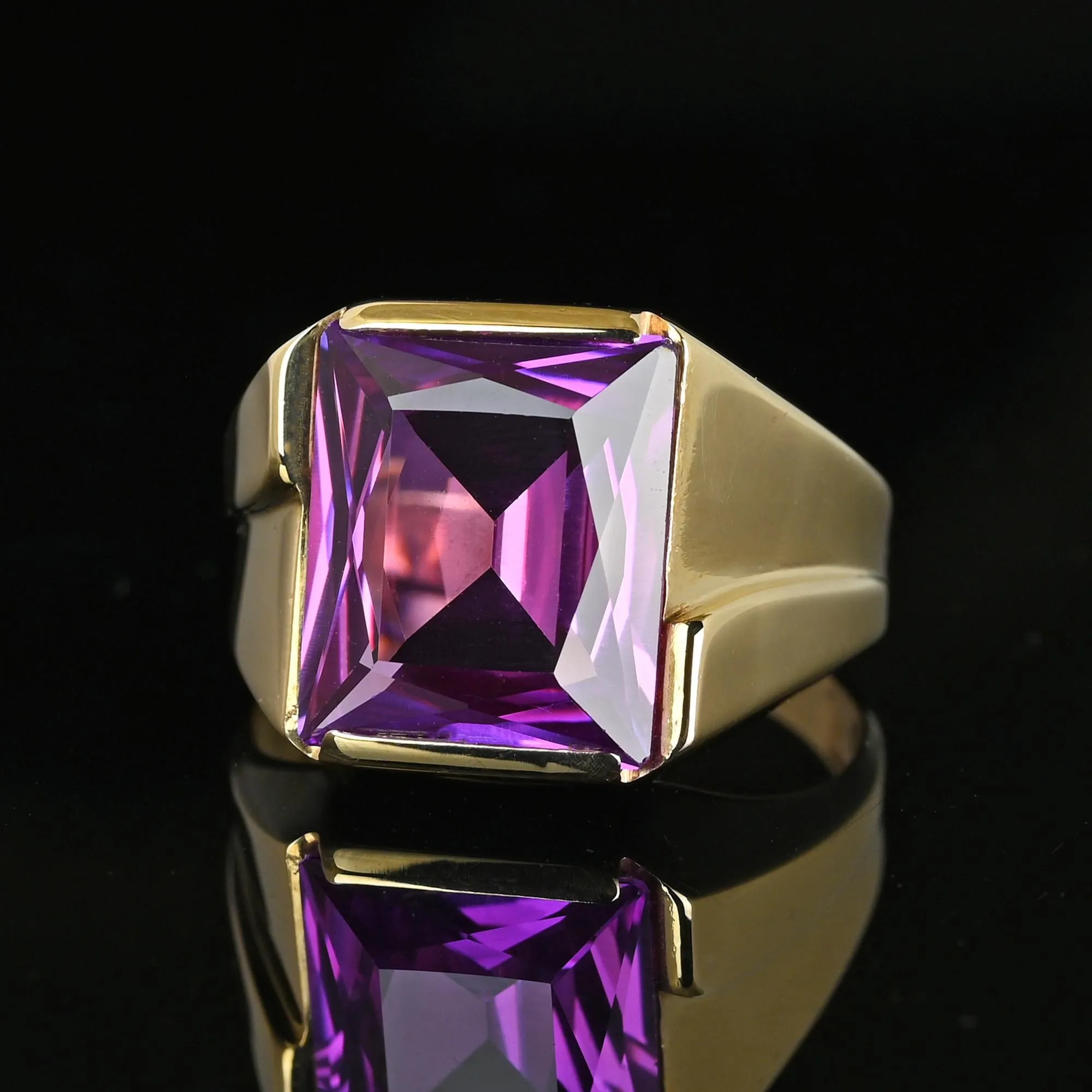 Vintage Gold 7.5 CTW Pink Sapphire Signet Ring