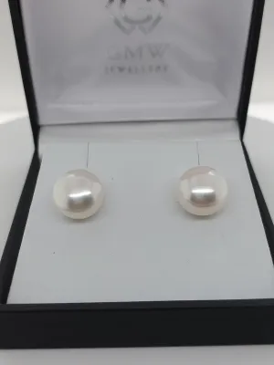 White Button Studs 11mm